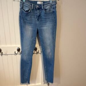Distressed Vervet Blue Jeans Raw Hem Size 26